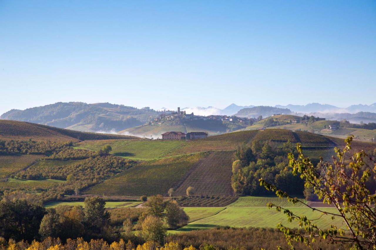 Villaggio Narrante - Cascina Galarej 4* Serralunga d'Alba