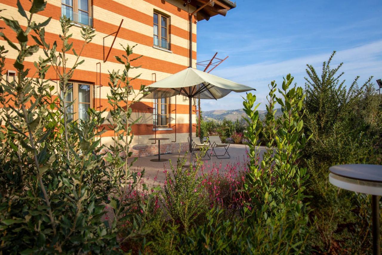 Villaggio Narrante - Cascina Galarej Serralunga d'Alba