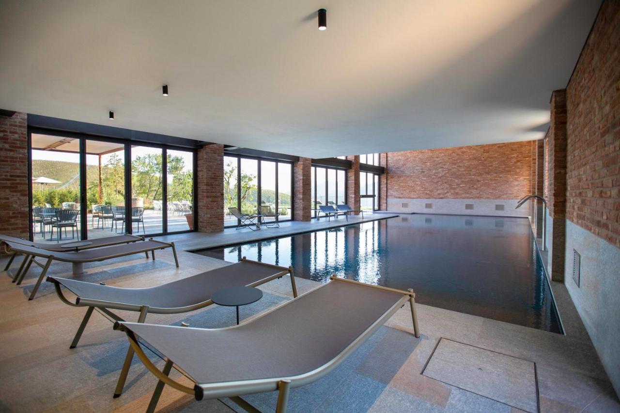 Hotel Villaggio Narrante - Cascina Galarej Serralunga d'Alba
